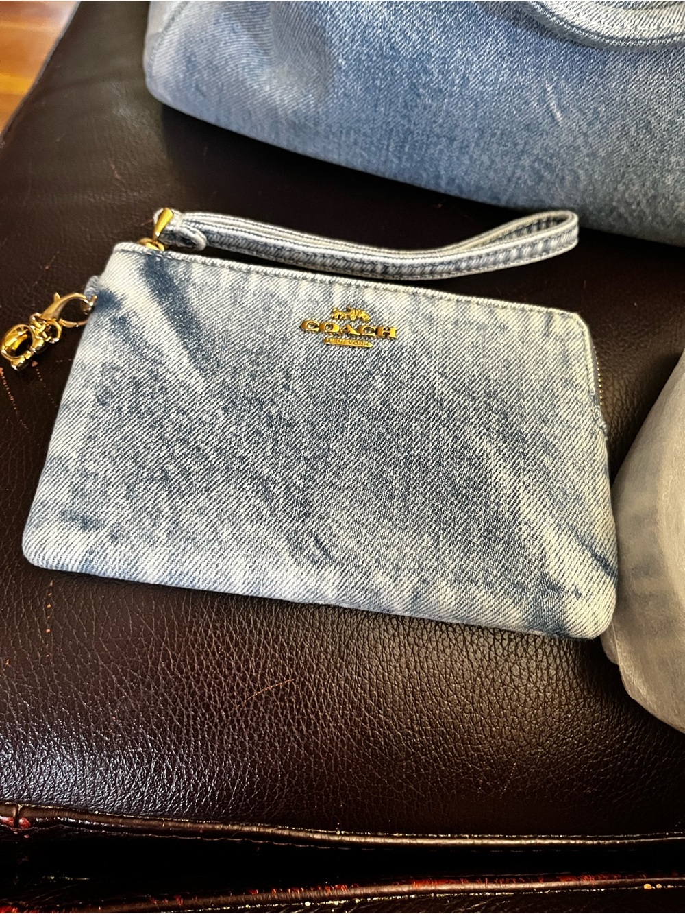 Coach Loved Denim Large Rowan With Wristlet And Charms - Picture 4 of 16
